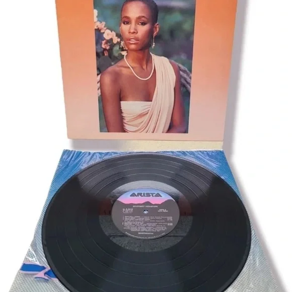 WHITNEY HOUSTON SELF TITLED 1985 DEBUT! LP VINYL ARISTA - AL 8-8212 - Picture 3 of 4